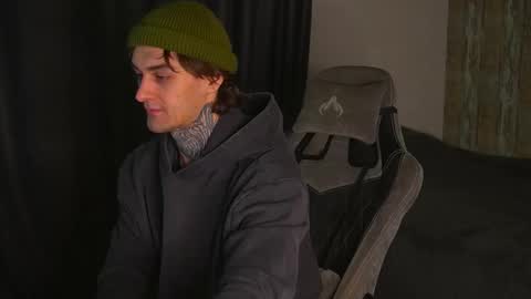 Jerk Machine online show from October 22, 11:45 am