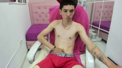 Asher Costa online show from June 5, 10:37 pm
