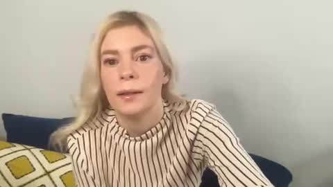 Ashlee online show from January 10, 7:08 pm