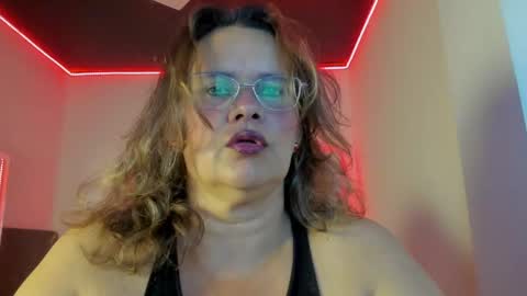 ashley_js online show from April 11, 1:15 pm