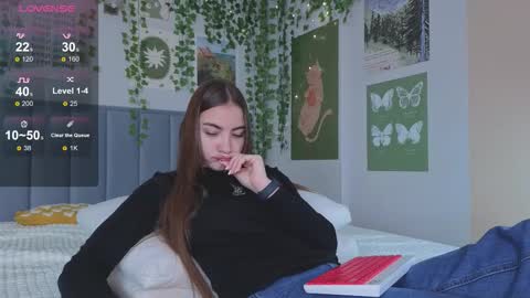 Ashle online show from October 4, 5:05 am