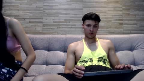 Snapshot of ashleyandtyler chatting on December 3, 11:29 pm ASHLEY AND TYLER online show from December 3, 11:29 pm