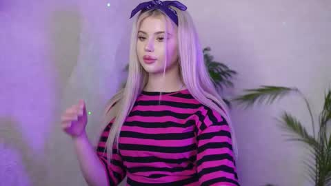 AshleyNiko online show from October 7, 4:36 pm