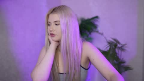 AshleyNiko online show from October 3, 3:42 pm