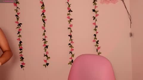 dahiana online show from March 12, 5:16 pm