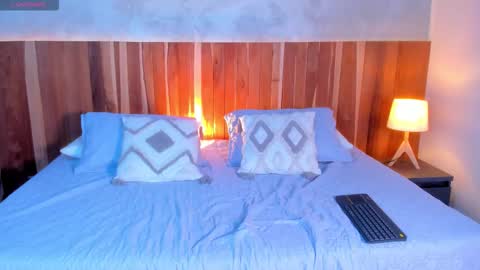 Ashley Santoss online show from November 23, 4:32 am