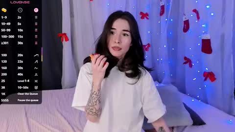 Ashley online show from January 7, 1:27 pm