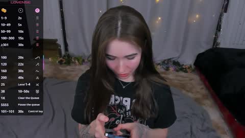 Ashley online show from April 2, 5:26 am