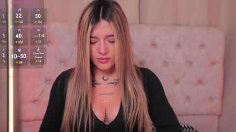Snapshot of ashleyvalirya chatting on January 27, 3:47 am Ashley Lauren online show from January 27, 3:47 am