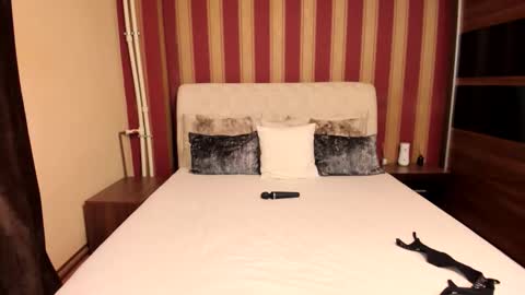 Ashley online show from November 2, 9:37 pm