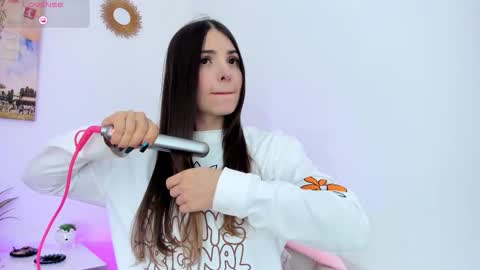 ashleywalkerr online show from October 2, 3:27 am