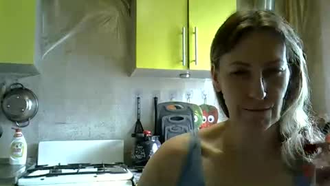 AshleyXHoney online show from June 5, 7:03 am
