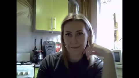 AshleyXHoney online show from December 15, 8:32 am