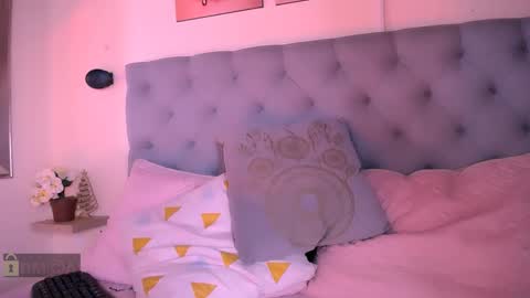 Ashlie  online show from January 23, 9:29 pm