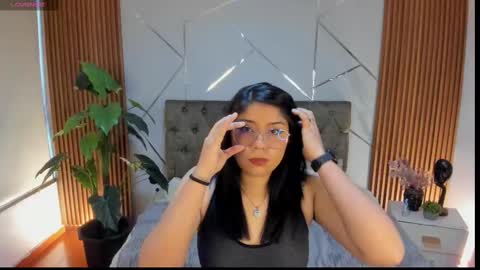 Ashly online show from September 16, 2:20 pm