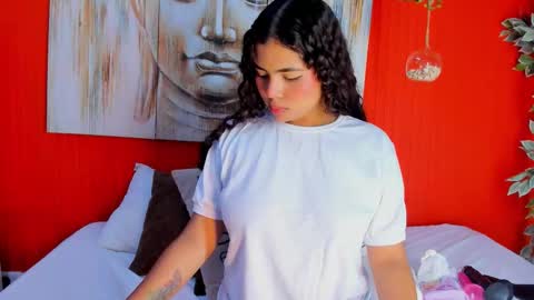 ashly online show from September 9, 1:33 pm