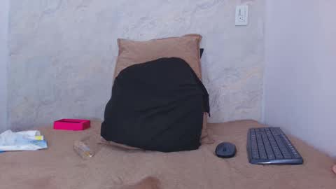 Ashly online show from October 2, 12:15 pm