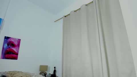 ashly_pink1 online show from October 23, 3:41 am