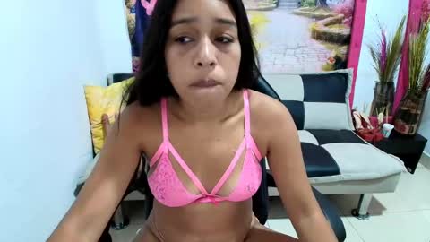 ashly online show from March 3, 6:46 pm