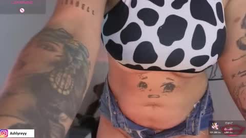 Ashly  online show from October 21, 10:46 pm