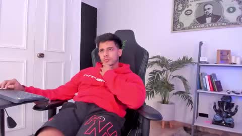 my name real is camilo online show from October 17, 12:36 am