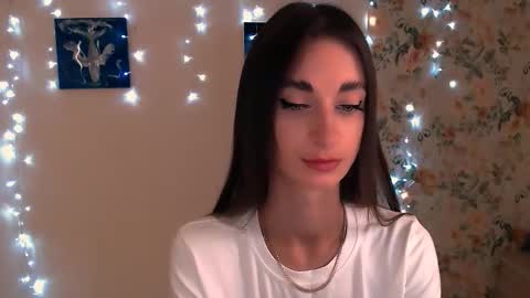 asia_n_ online show from October 4, 6:22 am