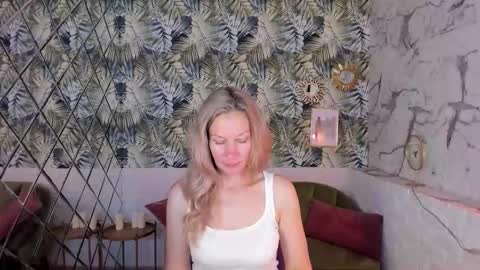 Asia online show from September 11, 1:23 pm