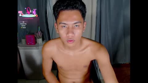 asian_ainsley69 online show from January 8, 2:12 pm