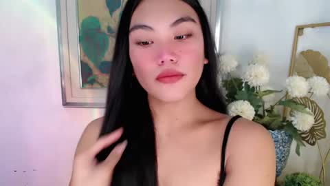 asian_alliyah online show from June 23, 9:17 am
