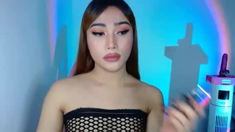 baby caulix online show from September 27, 1:14 am