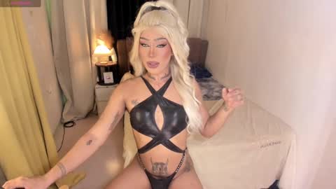 Snapshot of asian_cumsawyer chatting on March 8, 3:17 am bigload CUM take me private show or passwordshow online show from March 8, 3:17 am