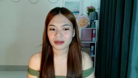 asian_enzyxx online show from February 25, 1:42 am