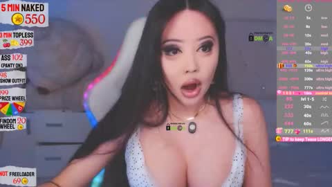 Snapshot of asian_gf chatting on September 20, 10:18 am usually start stream about 10 pm PST 1 am EST online show from September 20, 10:18 am