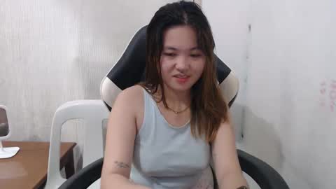 bb girl online show from March 17, 7:30 pm