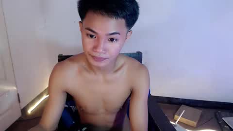 asian_lover05 online show from February 25, 5:49 pm