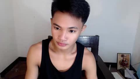 asian_lover05 online show from November 28, 10:39 pm