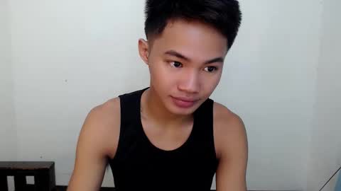 asian_lover05 online show from November 30, 6:48 pm