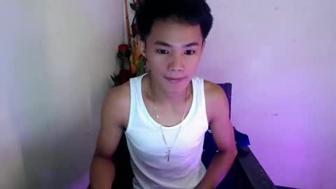 asian_lover05 online show from February 18, 1:27 am