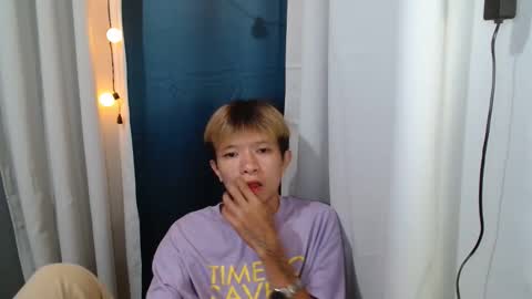 asian_macky online show from April 8, 3:48 pm