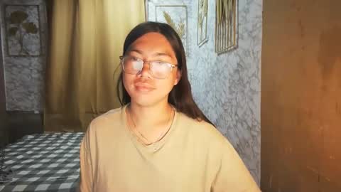 Snapshot of asian_rhean chatting on September 9, 10:21 pm Rhean online show from September 9, 10:21 pm