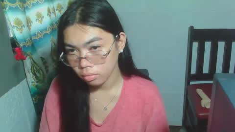Snapshot of asian_rhean chatting on February 15, 5:30 am Rhean online show from February 15, 5:30 am