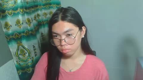 Snapshot of asian_rhean chatting on February 24, 1:53 pm Rhean online show from February 24, 1:53 pm
