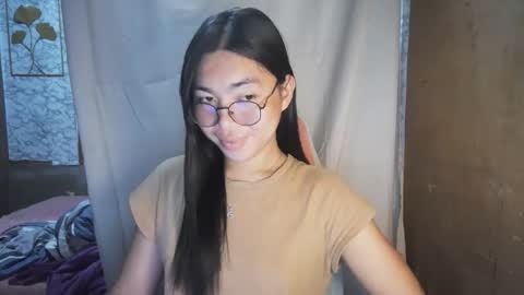 Rhean online show from December 13, 11:33 pm