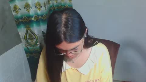 Snapshot of asian_rhean chatting on March 12, 2:12 pm Rhean online show from March 12, 2:12 pm
