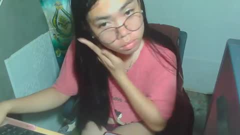 Snapshot of asian_rhean chatting on February 20, 5:33 am Rhean online show from February 20, 5:33 am