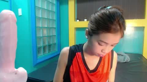 asian_slade online show from June 9, 4:28 pm