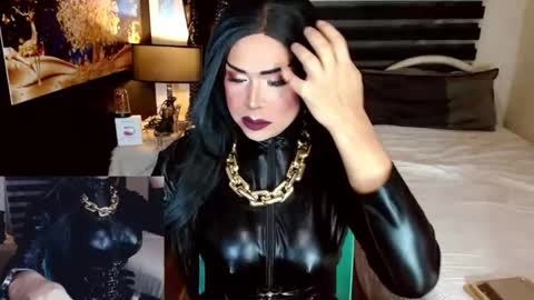 nicole online show from February 23, 6:37 am