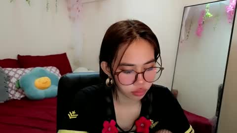 candy online show from December 22, 7:00 am