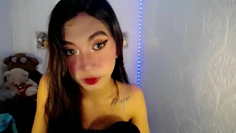 Snapshot of asianbarbie05 chatting on December 2, 7:30 am SOFIA online show from December 2, 7:30 am