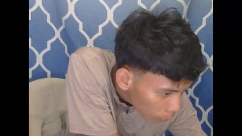 Isan online show from April 1, 3:09 pm